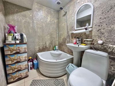 Կոդ BA-4121  Վաճառվում է բնակարան