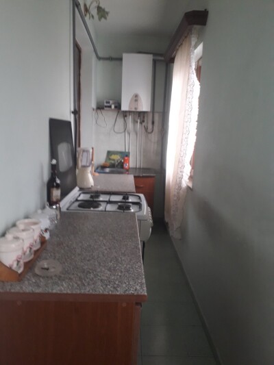 Կոդ B-327 Վարձով է տրվում բնակարան