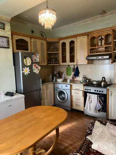 Կոդ BS-1864   Վաճառվում է բնակարան