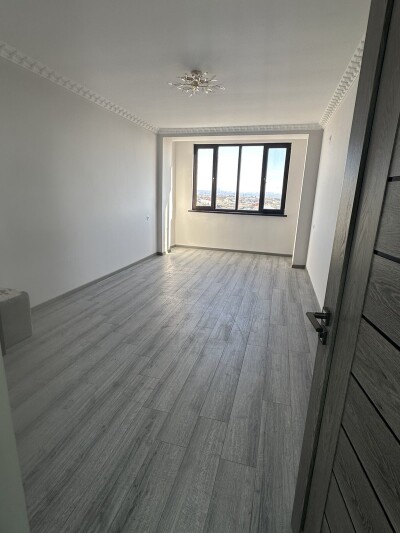 Կոդ B-329 Վարձով է տրվում բնակարան