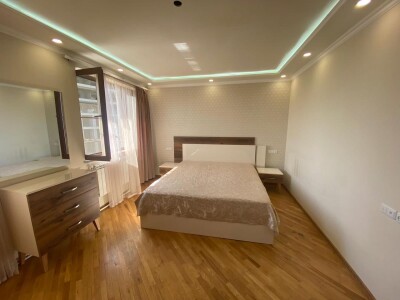 Կոդ 458 Վարձով է տրվում  բնակարան