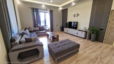 Կոդ AV-7384 Վաճառվում է առանձնատուն
