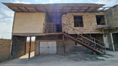Կոդ AV-8541 Վաճառվում է առանձնատուն