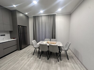 Կոդ 653 Վարձով է տրվում առանձնատուն