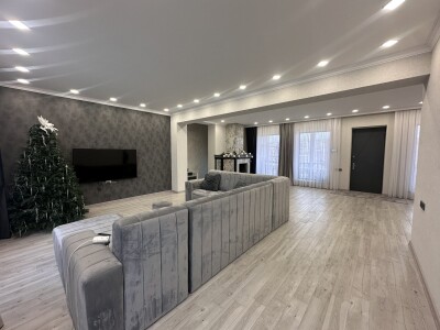 Կոդ 653 Վարձով է տրվում առանձնատուն