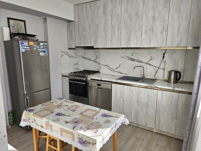 Կոդ 597 Վարձով է տրվում  բնակարան