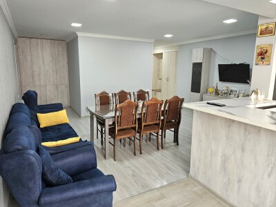 Կոդ 597 Վարձով է տրվում  բնակարան