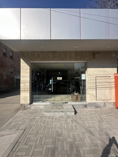 Կոդ 619 Վարձով է տրվում  ԿՈՄԵՐՑԻՈՆ ՏԱՐԱԾՔ