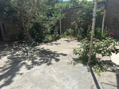 Կոդ BA-9977  Վաճառվում է բնակարան