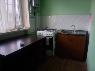 Կոդ 633 Վարձով է տրվում  բնակարան