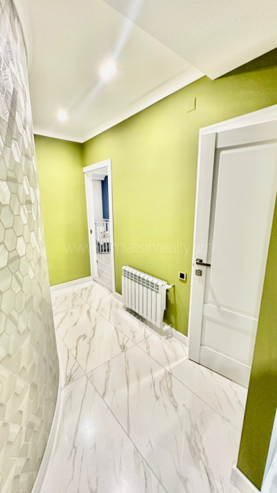 Կոդ BA-0034  Վաճառվում է բնակարան