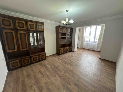 Կոդ 610 Վարձով է տրվում  բնակարան