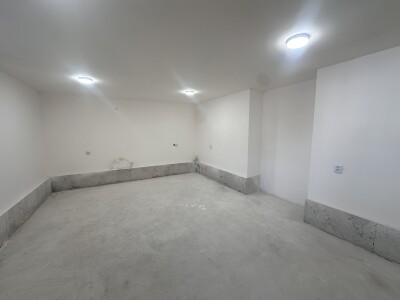 Կոդ 651 Վարձով է տրվում  ԿՈՄԵՐՑԻՈՆ ՏԱՐԱԾՔ