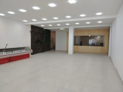 Կոդ 673 Վարձով է տրվում   ԿՈՄԵՐՑԻՈՆ ՏԱՐԱԾՔ