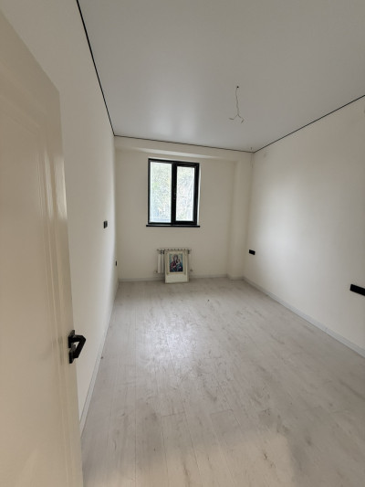 Կոդ BA-4102  Վաճառվում է բնակարան