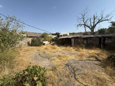 Կոդ HA-7755   Վաճառվում է տնամերձ հող