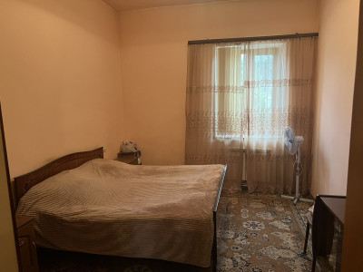 Կոդ AA-5569  Վաճառվում է առանձնատուն