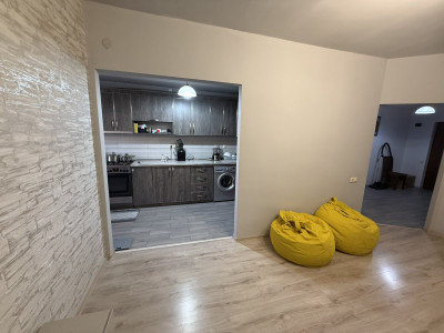 Կոդ BA-6012   Վաճառվում է բնակարան