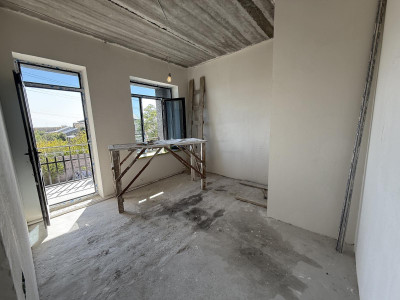 Կոդ AA-6384  Վաճառվում է նորակառույց առանձնատուն