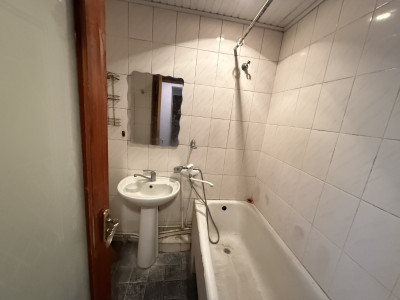 Code BA-8983, Apartment for Sale.