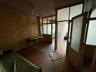 Կոդ BA-3042  Վաճառվում է բնակարան