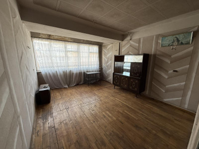 Կոդ BA-3042  Վաճառվում է բնակարան