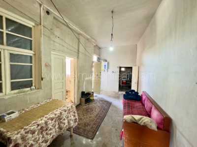 Կոդ AA-2558   Վաճառվում Է առանձնատուն