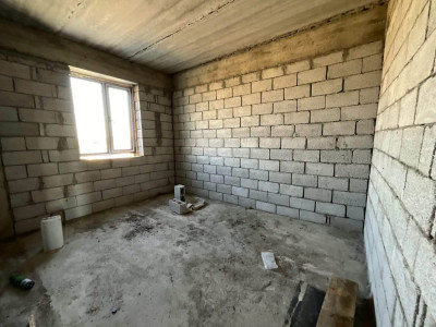 Կոդ AA-2451 Վաճառվում է առանձնատուն