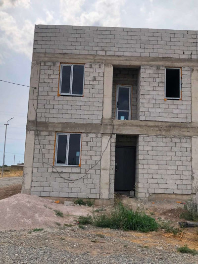 Կոդ AA-2451 Վաճառվում է առանձնատուն