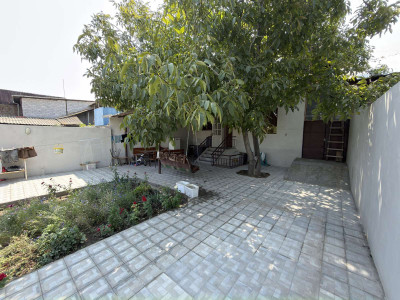 Կոդ AA-0362 Վաճառվում է  առանձնատուն
